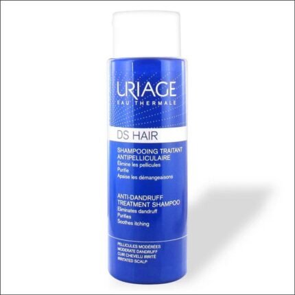 Dandruff flakes and scalp scaling - URIAGE DS HAIR Anti-Dandruff Treatment Shampoo